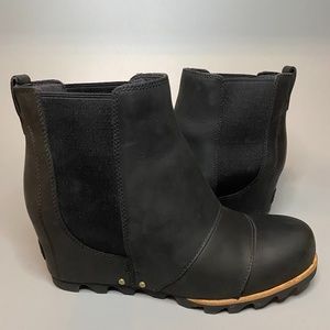 Sorel Lea Wedge Boots Joan of Arctic Chelsea Black 8.5